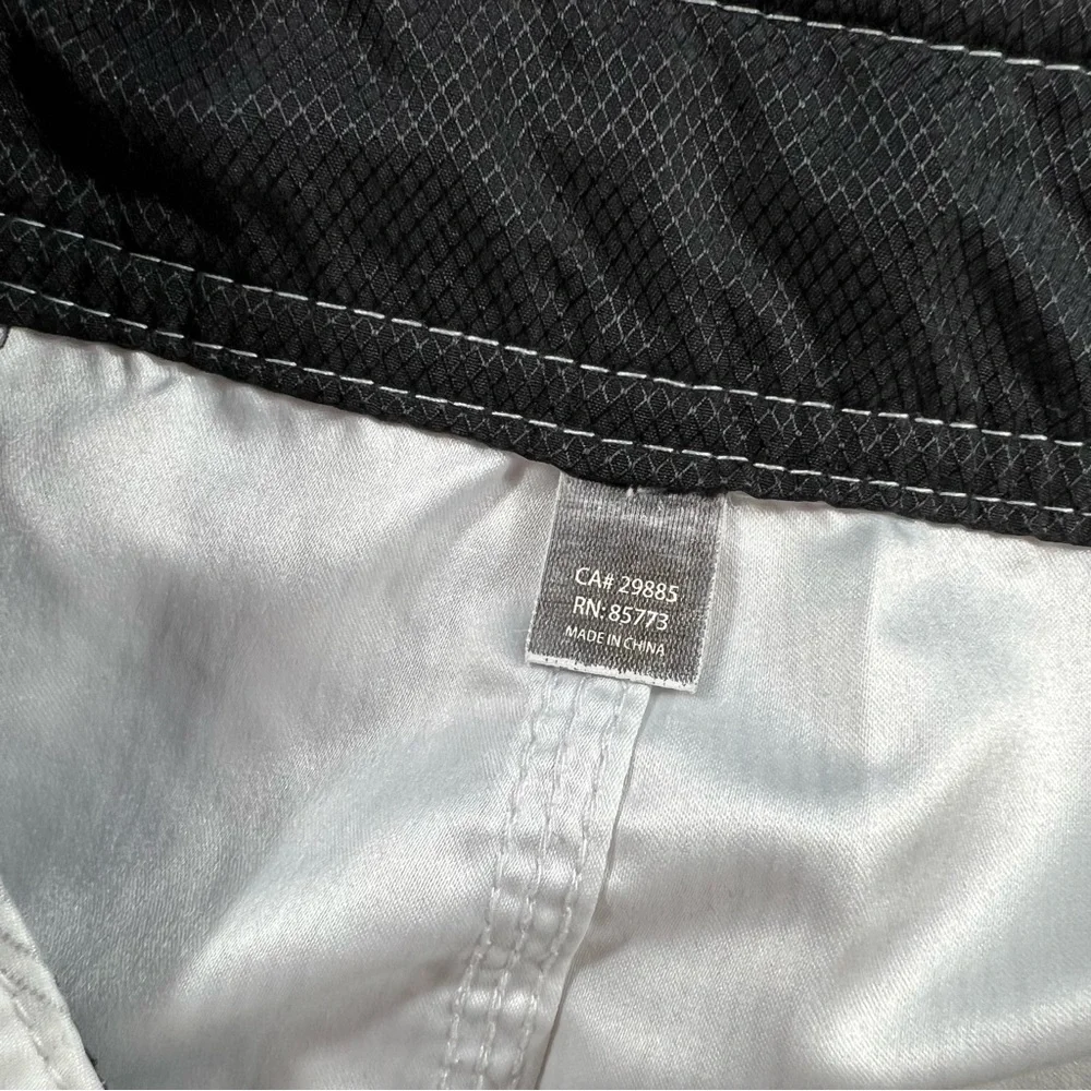 O’Neill Men's Striped Hybrid Swim Board Shorts Gray and White Size 32 - Picture 5 of 6